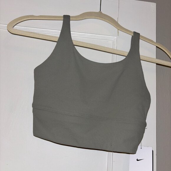 Nike Bra Size XS NWT - Picture 1 of 2